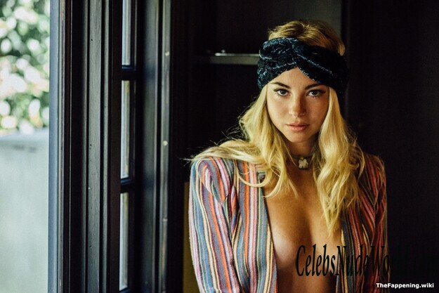 Allie Gonino Nude 205887