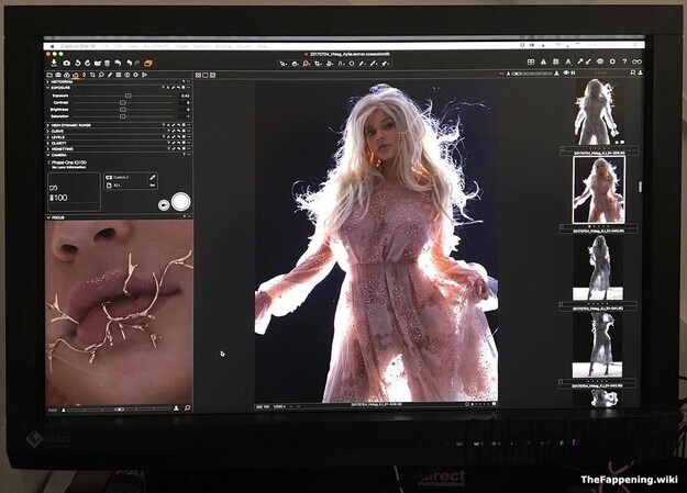 Kylie Jenner Nude 206468