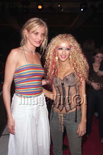 Christina Aguilara 2067