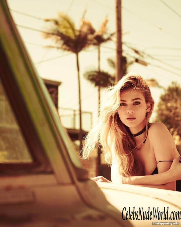 Nicola Peltz Nude 206984