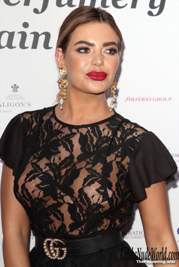 Megan Barton Nude 207241