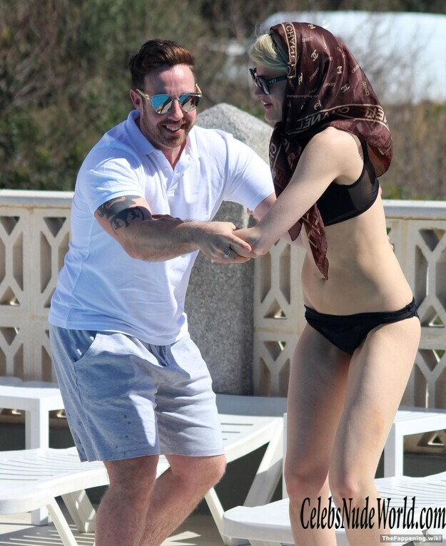 Chloe Jasmine Whichello Nude 207305