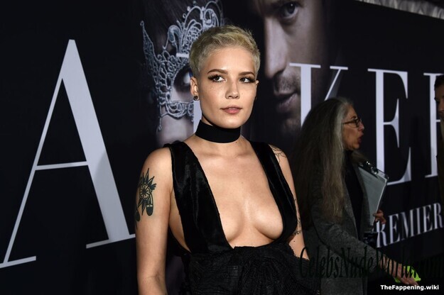 Halsey Nude 207497