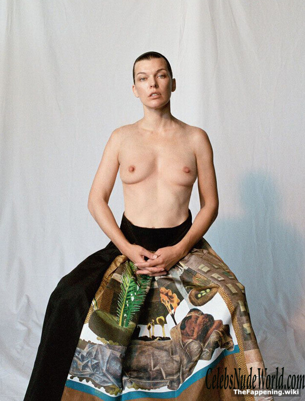 Milla Jovovich Nude Photos