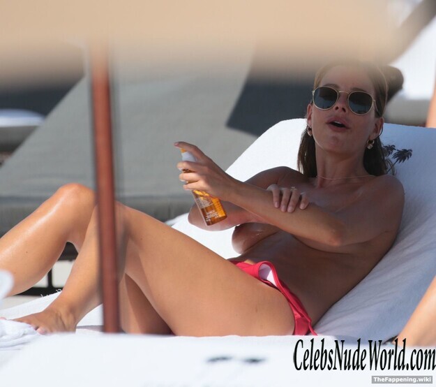 Petra Kladivova Nude 209058