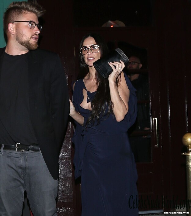 Demi Moore Nude 209067