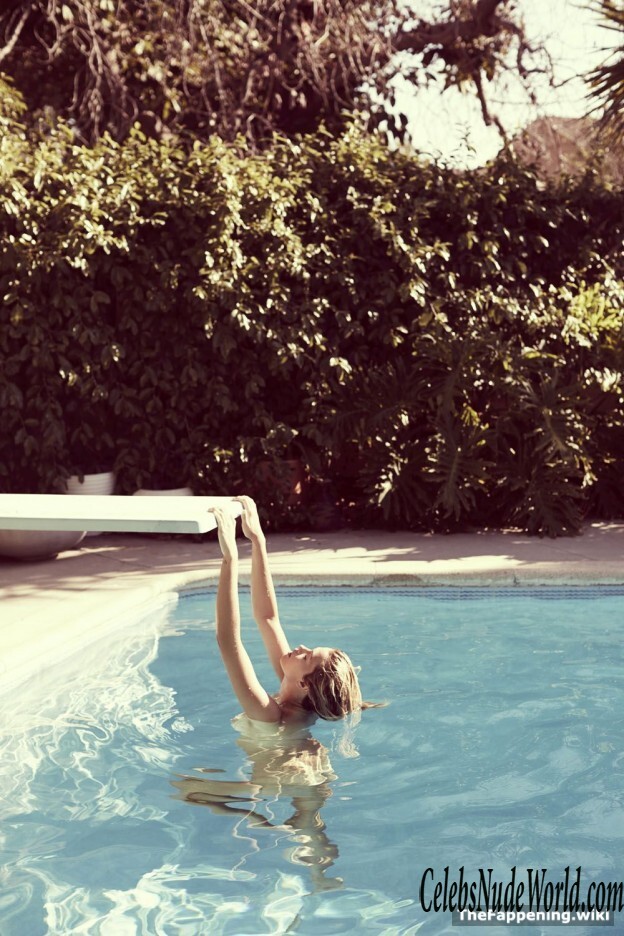 Hailey Clauson Nude 209473