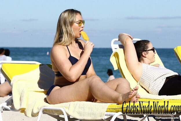 Iskra Lawrence Nude 209566