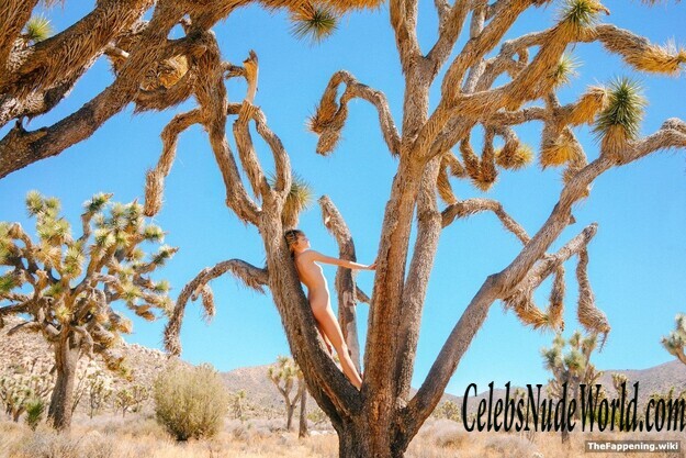 Cora Keegan Nude 209635