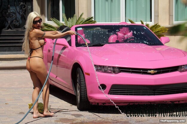 Frenchy Morgan Nude 209687