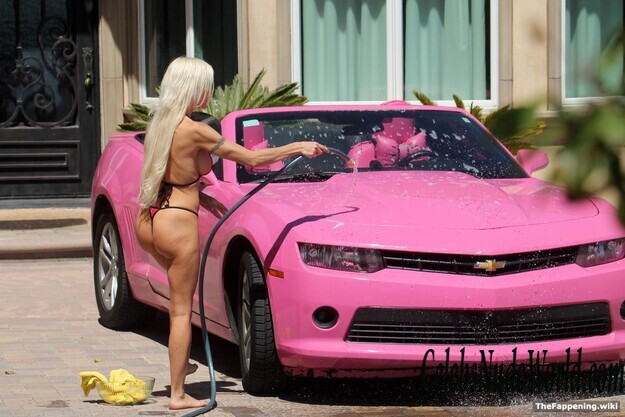 Frenchy Morgan Nude 209688