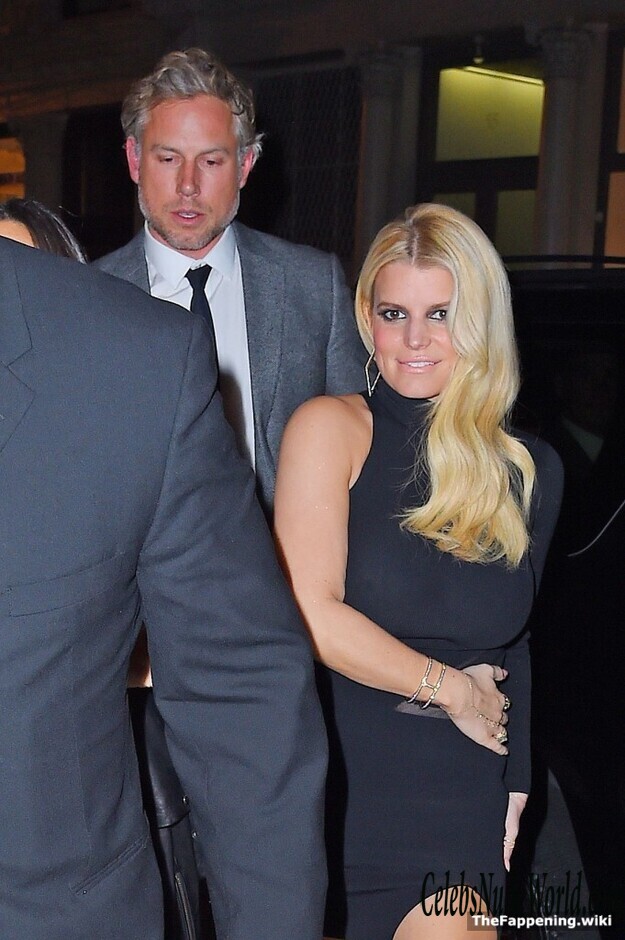 Jessica Simpson Nude 209722