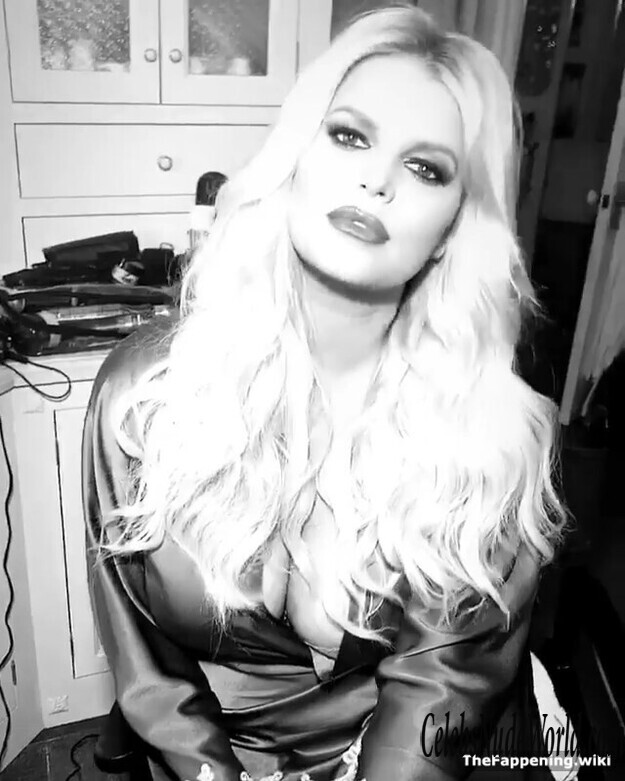 Jessica Simpson Nude 209746
