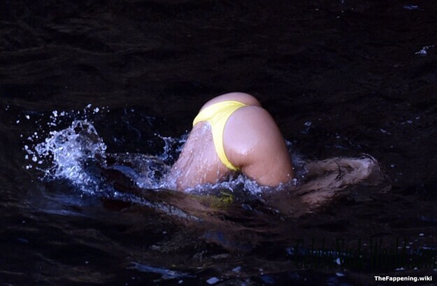 Nicole Scherzinger Nude 210217