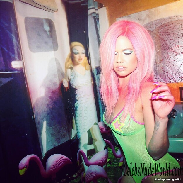 Chanel West Coast Nude 210268