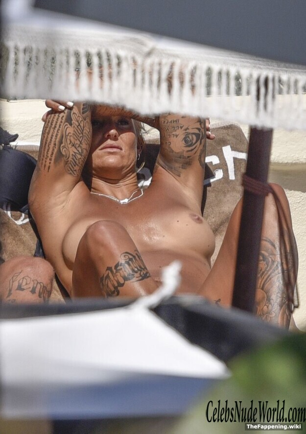 Madeleine Vall Beijner Nude 210373