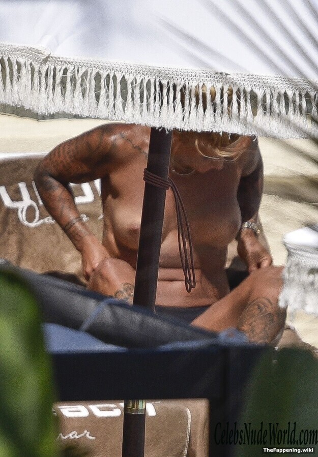 Madeleine Vall Beijner Nude 210377