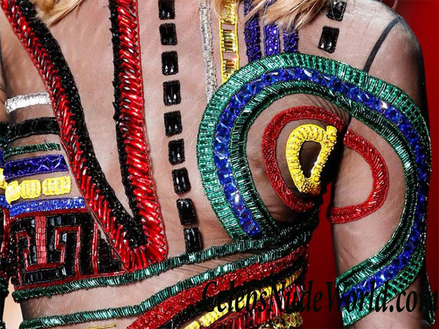 Karlie Kloss See Through To Nipple On The Runway 21056