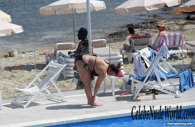 Chanelle Hayes Nude 210730