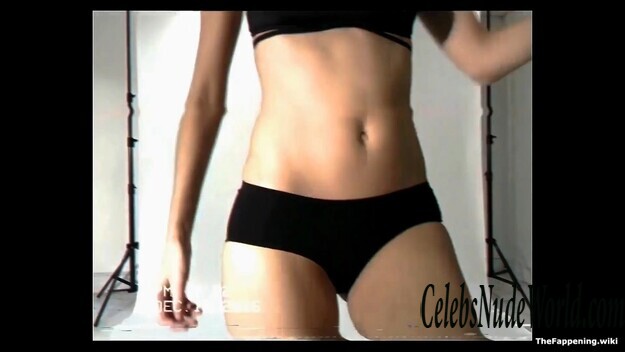 Poppy Delevingne Nude 210976