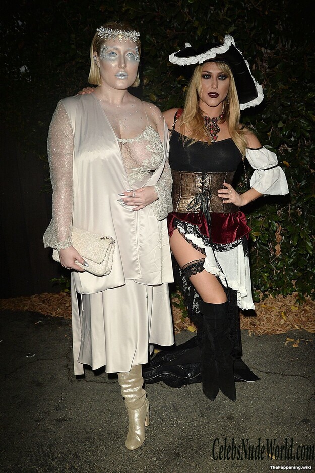 Hayley Hasselhoff Nude 211225