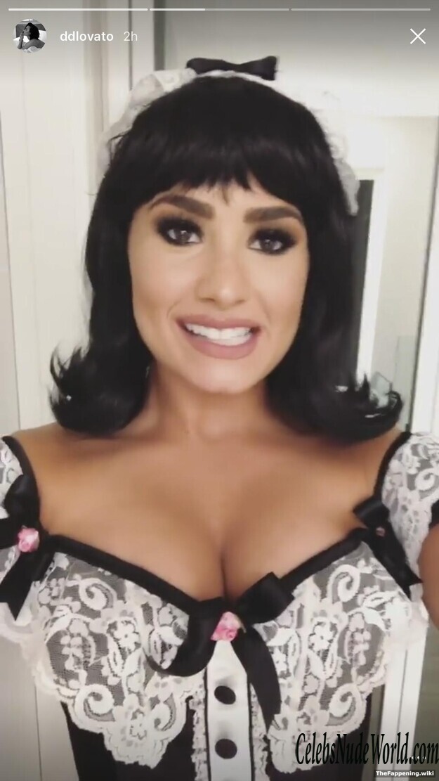 Demi Lovato Nude 211633