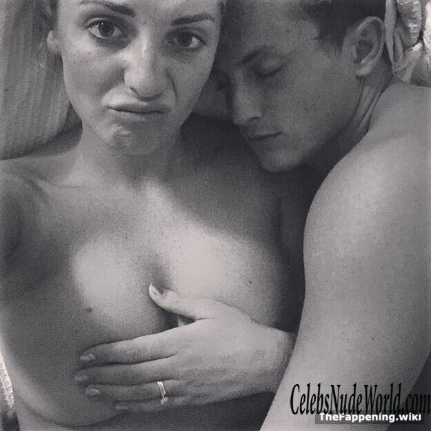 Daisy Watts Nude 211676