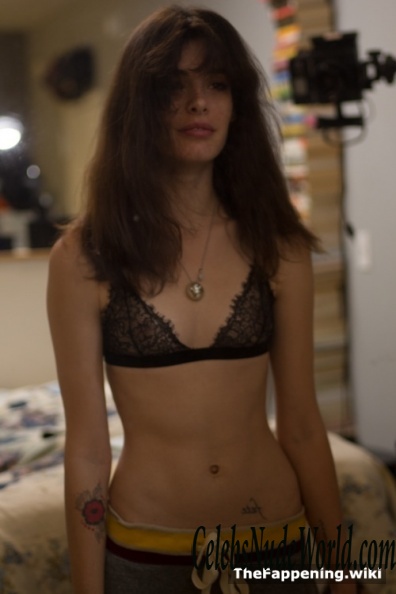 Carly Foukles Nude 211773