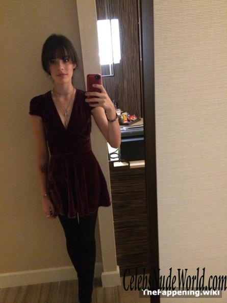 Carly Foukles Nude 211778