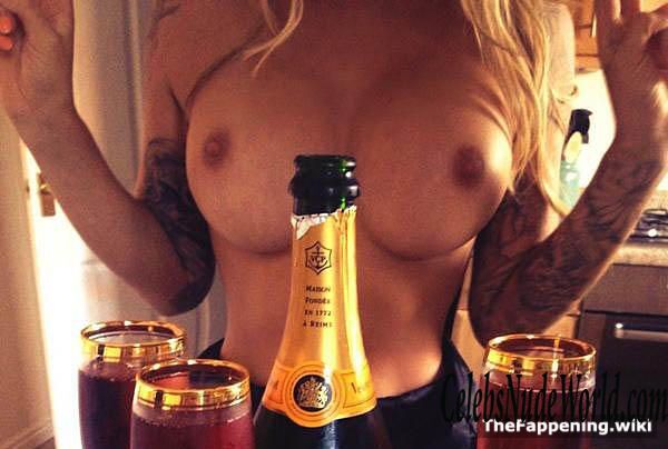 Chelsea Ferguson Nude 211824