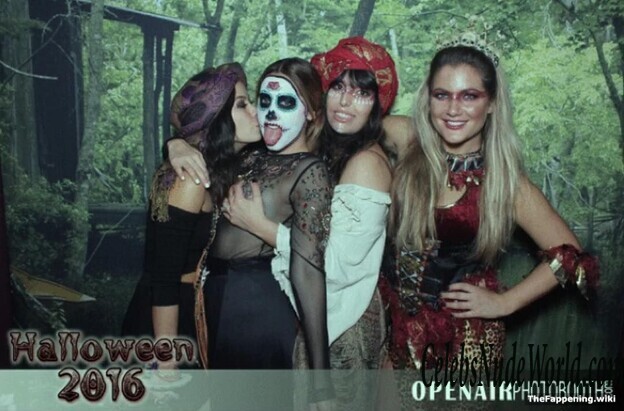 Ashley Tisdale Nude 212459