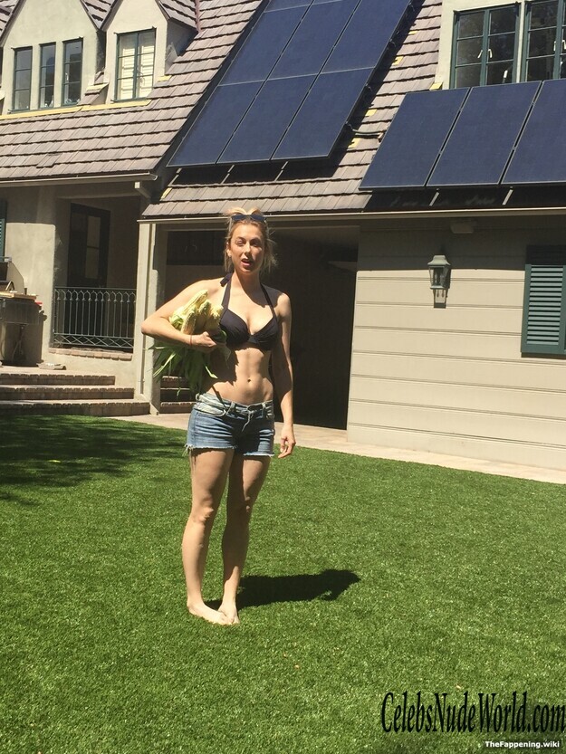 Iliza Shlesinger Nude 212526