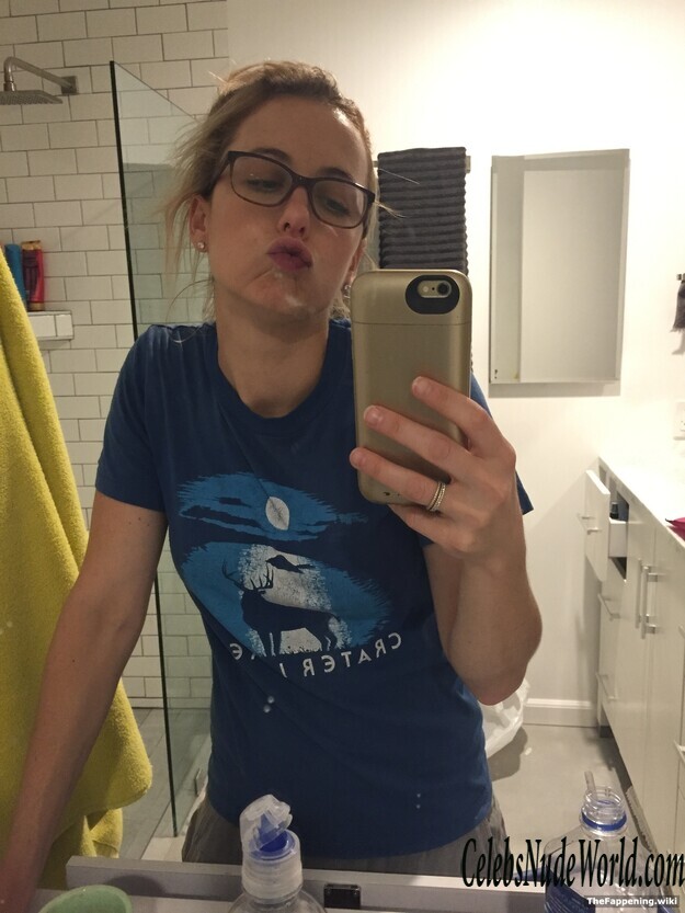 Iliza Shlesinger Nude 212548