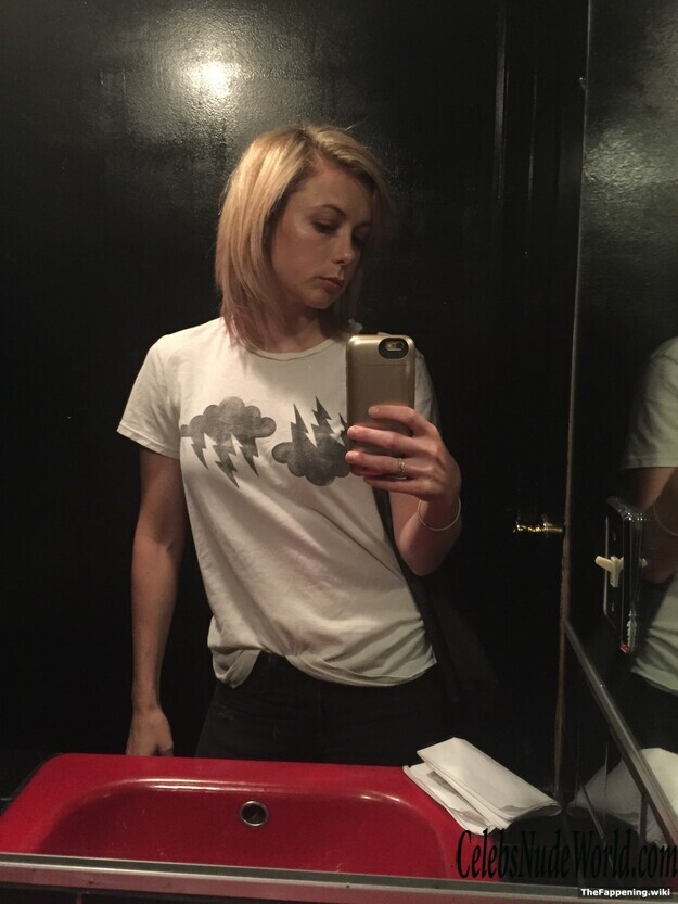 Iliza Shlesinger Nude 212568