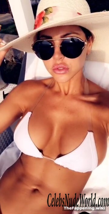 Jessica Cribbon Nude 212902