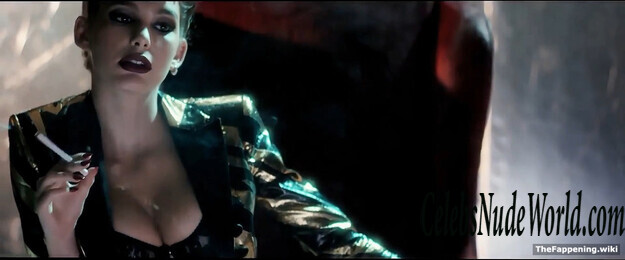 Cami Morrone Nude 213893