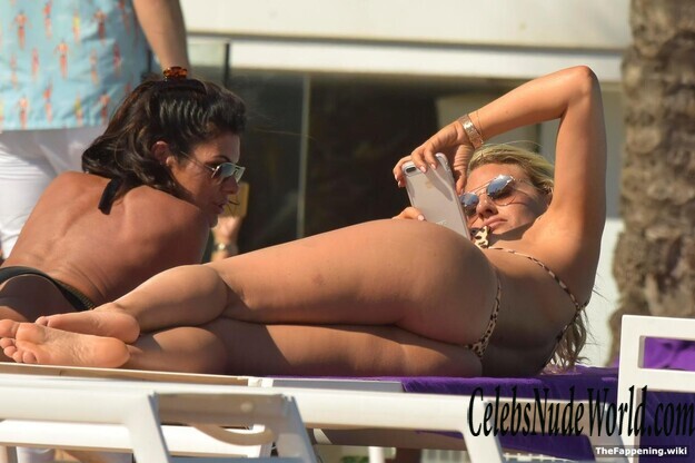 Danielle Armstrong Nude 213958