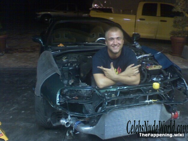 Nick Hogan Nude 214677