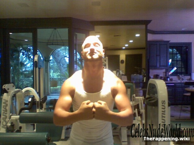 Nick Hogan Nude 214698