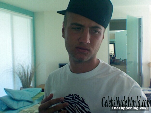 Nick Hogan Nude 214723