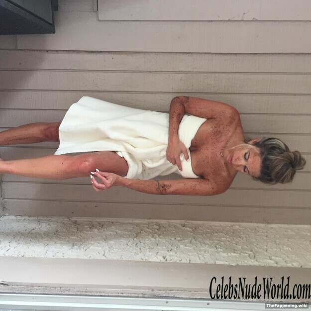 Ashley Lamb Nude 215725