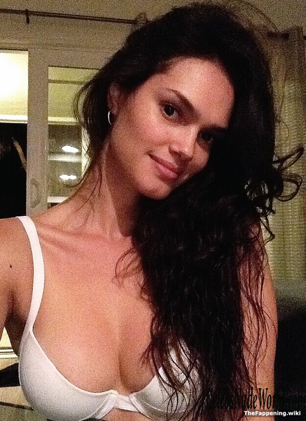 Lisalla Montenegro Nude 215757