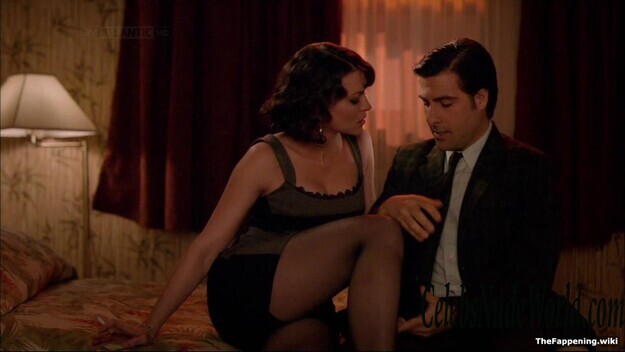 Trieste Kelly Dunn Nude 216233