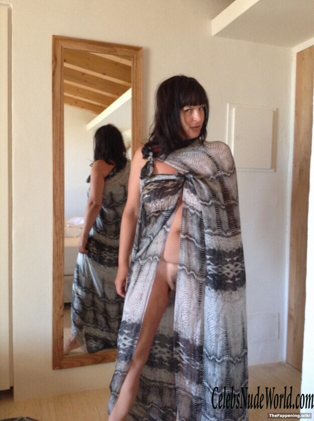 Anna Richardson Nude 216384