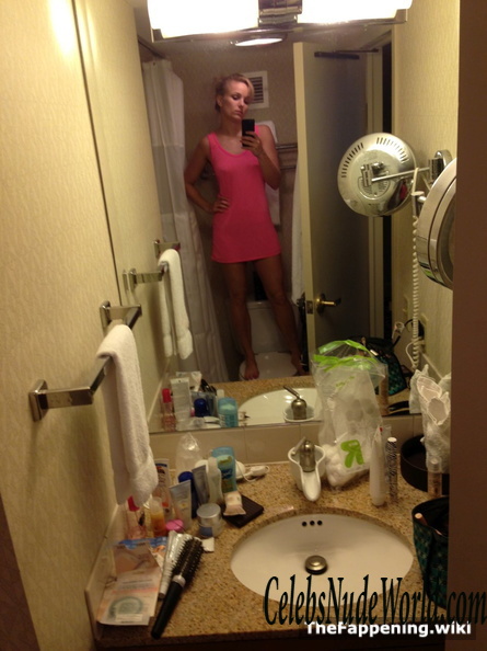 Kelly Felthous Nude 216530