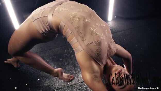 Taylor Marie Hill Nude 216730