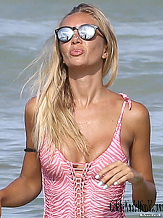 Laura Cremaschi Nude 216839