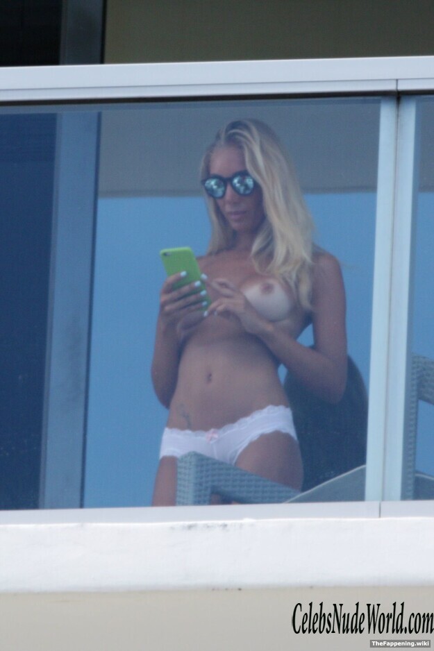 Laura Cremaschi Nude 216843