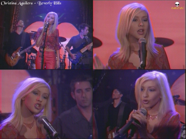 Christina Aguilara 2186