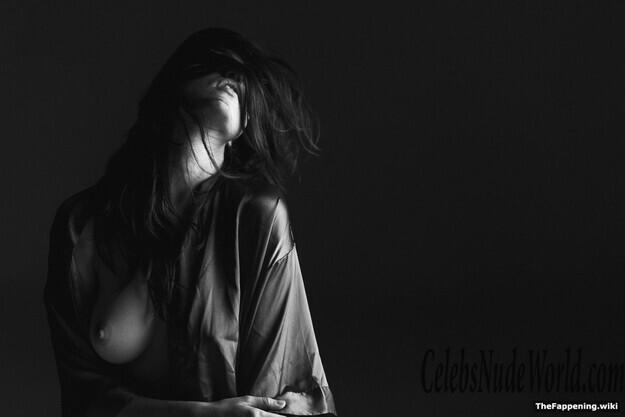 Lauren Summer Nude 218920